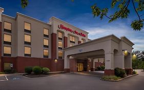 Hampton Inn And Suites Richmond Virginia Center 3*
